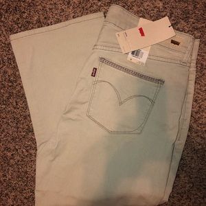 BRAND NEW LEVIs BRAND khaki pants